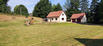 Rodinný dům s dvougaráží na velkém pozemku – Mříčná - Fotka 2