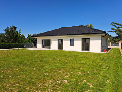 Novostavba moderního bungalovu 4+kk  - Svojetice - Fotka 6