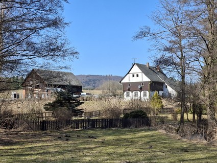 Usedlost s pozemkem 7511m2 v nádherné lokalitě Lužických hor